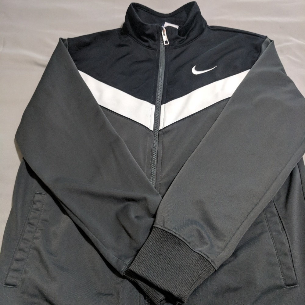 Nike track jacket (youth)